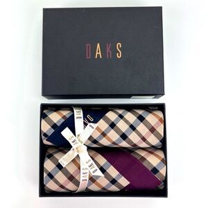 DAKS Check Handkerchief Gift Box Set Of 2 Handkerchiefs Gorgeous